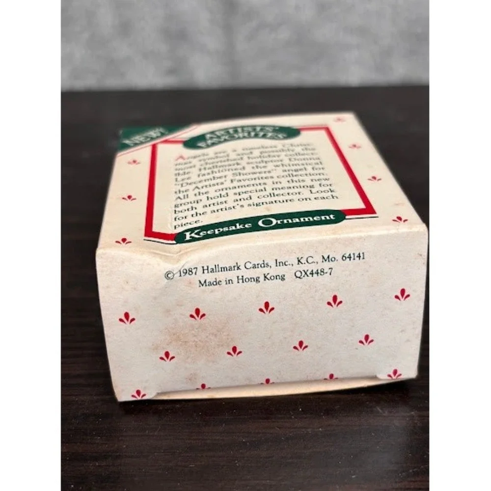 Hallmark keepsake artists